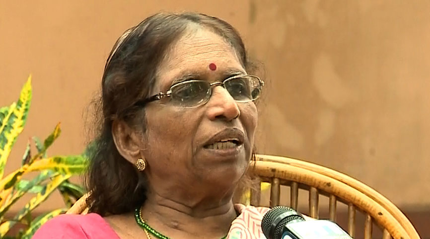 സാറാ ജോസഫിന് പി.വത്സലയുടെ വിമര്‍ശം; വത്സലക്കെതിരെ പി.കെ പാറക്കടവ്