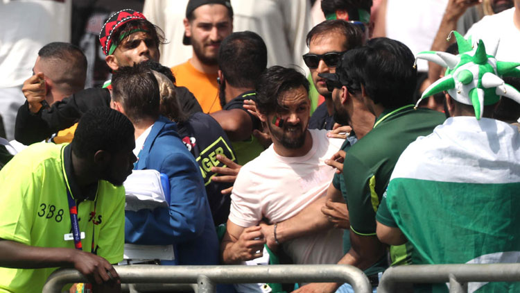 പാക്, അഫ്ഗാൻ ആരാധകർ തമ്മിൽ ഏറ്റുമുട്ടി