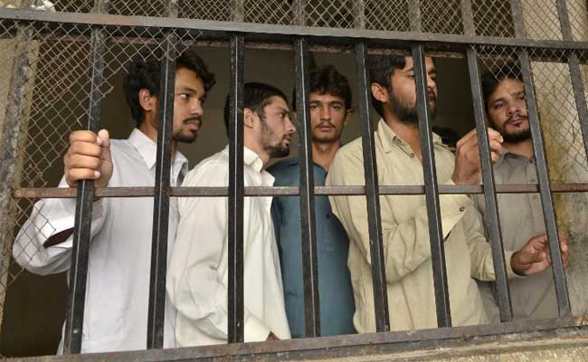 പാകിസ്താനെ പിടിച്ചുലച്ച്  വന്‍ ബാല പീഡനാപവാദം