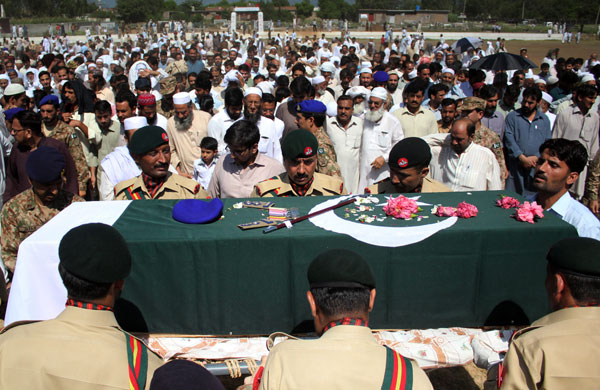 വസീറിസ്താനില്‍ സൈനിക ചെക്പോയന്‍റില്‍ ഏറ്റുമുട്ടല്‍; 11 മരണം