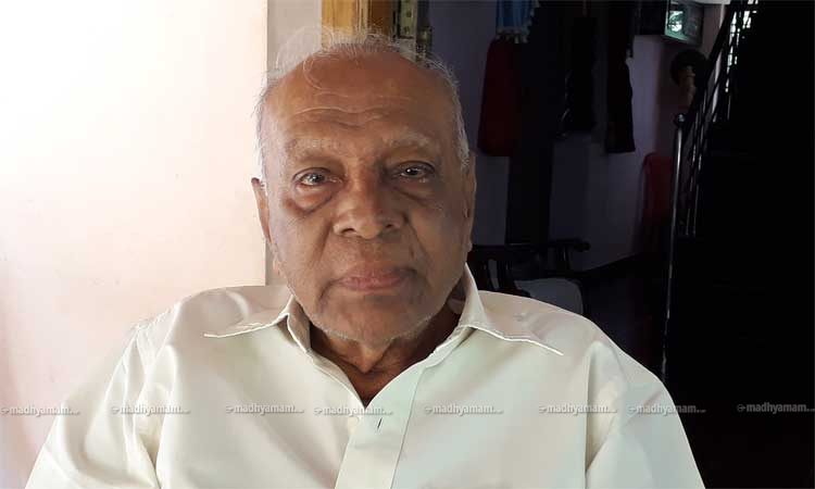 തെരഞ്ഞെടുപ്പ്​ കാലങ്ങളേറെയുണ്ട്​, പാലോളിയുടെ ഒാർമകളു​ടെ അറകളിൽ