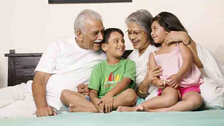 പേരൻറ്സ് ഡേ ആചരണം കാലഘട്ടത്തി​െൻറ ഓർമ്മപ്പെടുത്തൽ