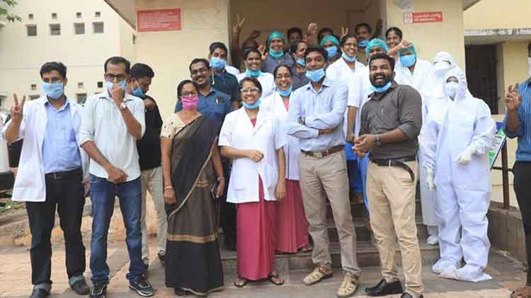 കൊല്ലം കോവിഡ് മുക്തമായി; രോഗം ബാധിച്ച വീട്ടമ്മ ആശുപത്രി വിട്ടത് 50 ദിവസത്തിന് ശേഷം