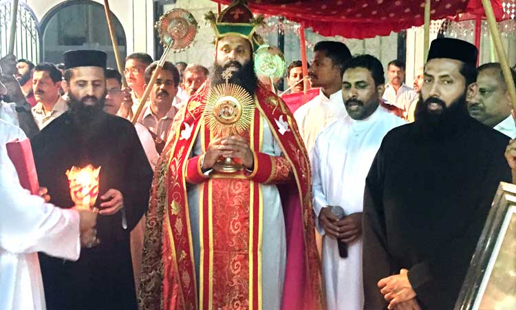 സെ​ൻ​റ്​ ജോ​ർ​ജ്​ ഒാ​ർ​ത്ത​ഡോ​ക്​​സ്​  ദേ​വാ​ല​യ​ത്തി​ൽ പ​ദ​യാ​ത്ര സ്വീ​ക​ര​ണം