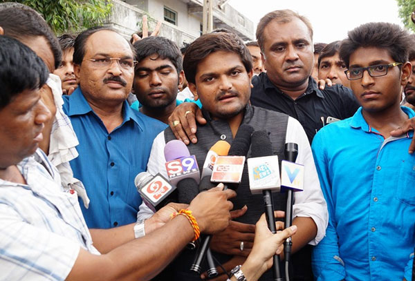 ഗുജറാത്തില്‍ പട്ടേല്‍ വിഭാഗം രണ്ടാംഘട്ട പ്രക്ഷോഭം ഇന്നുമുതല്‍