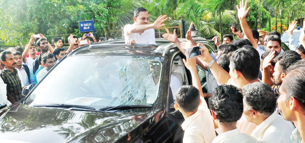 യാത്രയയപ്പിലും ചരിത്രംസൃഷ്ടിച്ച്  ഡോ. എം. അബ്ദുസ്സലാം