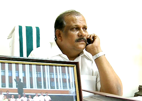 അയോഗ്യനാക്കല്‍: പി.സി ജോര്‍ജ് സ്പീക്കര്‍ക്ക് വിശദീകരണം നല്‍കി