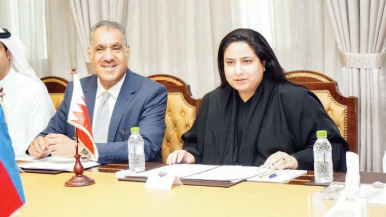 ഫിലിപ്പീന്‍ വിദേശകാര്യ മന്ത്രാലയ അണ്ടര്‍ സെക്രട്ടറിയുമായി ഡോ. റന കൂടിക്കാഴ്​ച നടത്തി