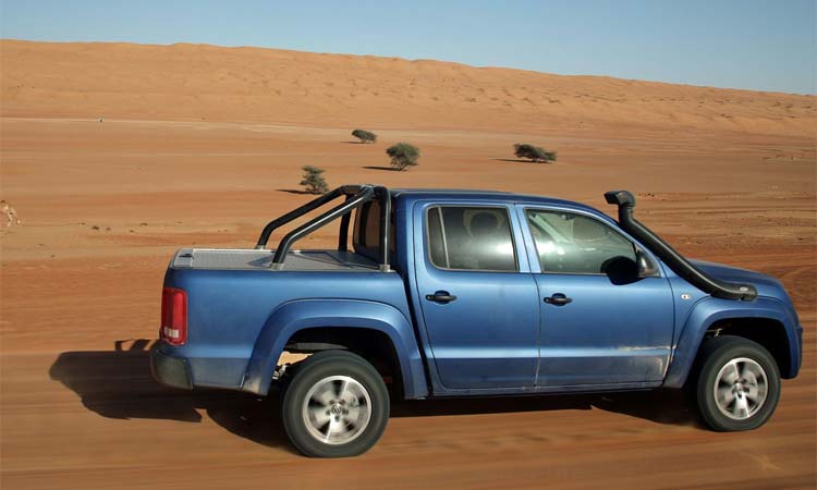 വി​ദേ​ശി​ക​ൾ​ക്ക് പി​ക്അ​പ്പ്​ ട്ര​ക്കു​ക​ൾ വാ​ങ്ങാ​ൻ​ നി​യ​ന്ത്ര​ണം