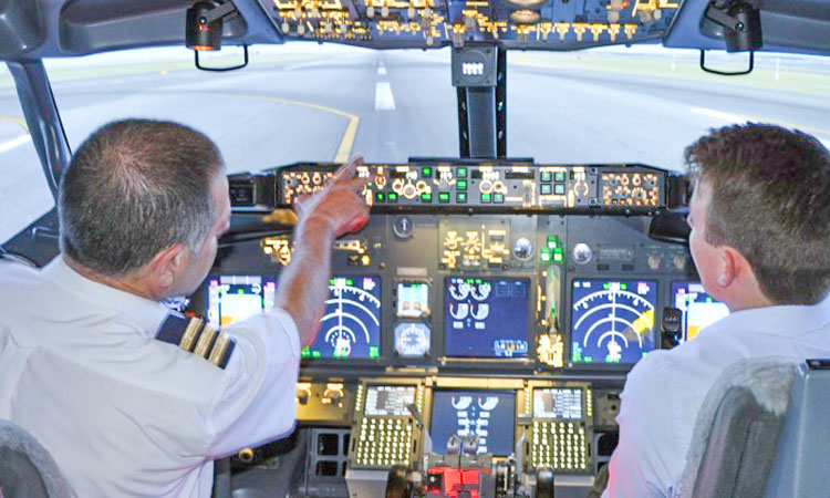 പൈലറ്റ്​ ലൈസൻസ്​ പരിശീലനത്തിന്​  ഇന്ദിരാഗാന്ധി രാഷ്​ട്രീയ ഉറാൻ അക്കാദമി