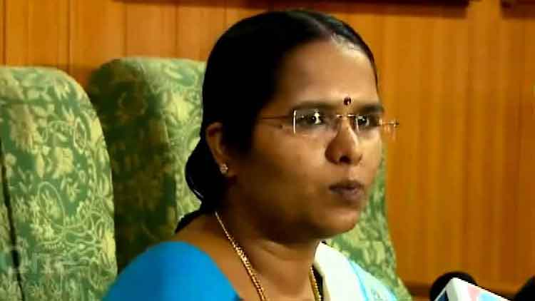 കർണാടകത്തിൽ കുടുങ്ങിയ ആദിവാസി തൊഴിലാളികളെ നാട്ടിലെത്തിക്കണം -പി.കെ. ജയലക്ഷ്മി 