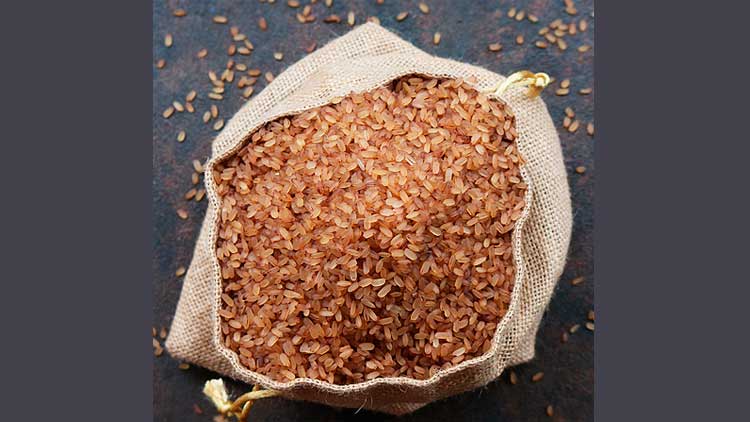 ​റേഷൻകടകളിൽ ‘മട്ട’ നിർബന്ധമാക്കിയത്​  കേന്ദ്രത്തെ പേടിച്ച്​