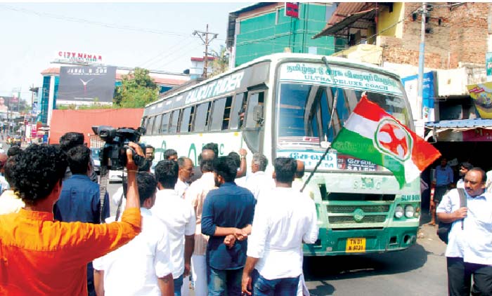 ജനജീവിതം വലച്ച്​ അപ്രതീക്ഷിത ഹർത്താൽ