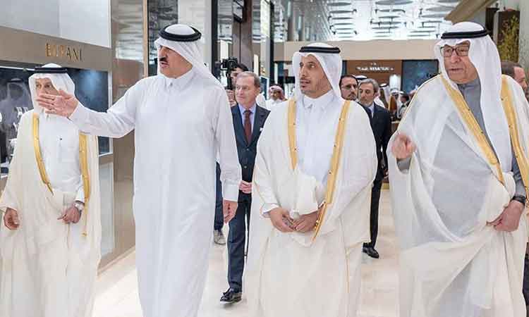 ആ​ഭ​ര​ണ​ങ്ങ​ളു​ടെ​യും വാ​ച്ചു​ക​ളു​ടെ​യും അ​ത്​​ഭു​ത​ലോ​കം