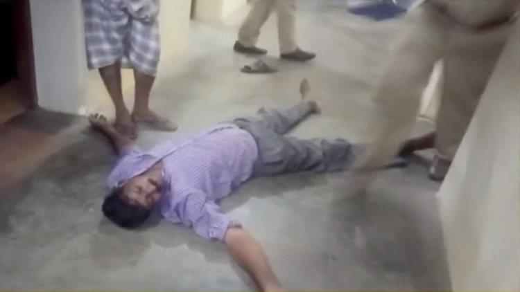 മദ്യലഹരിയിൽ സ്​റ്റേഷനിൽ അഴിഞ്ഞാടിയ പൊലീസുകാരന്​ സസ്പെൻഷൻ