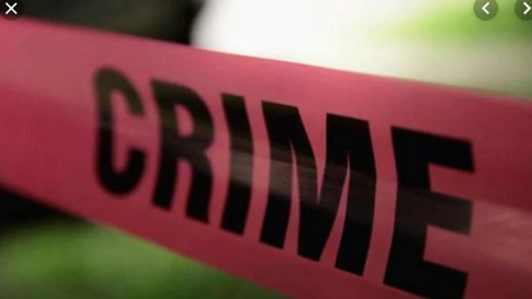 സു​ഹൃ​ത്തി​ന്​ ലി​ഫ്​​റ്റ്​ ന​ൽ​കി മ​ദ്യ​ക്ക​ട​ത്ത്​  കേ​സി​ൽ കു​ടു​ങ്ങി