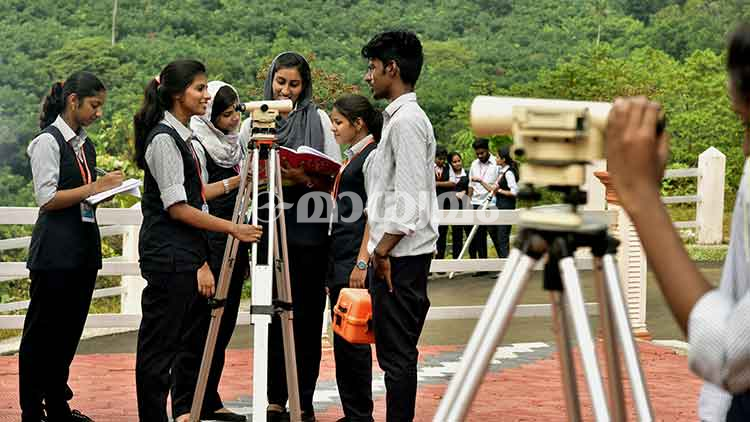 polytechnic spot admission