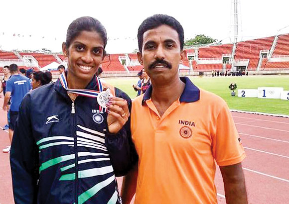 പൊന്‍പൂവിന് അര്‍ജുന വീര്യം