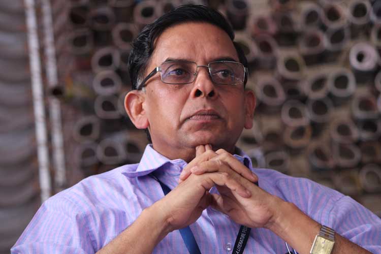 ജ്ഞാനപ്പാന അവാര്‍ഡ് പ്രഭാ വർമക്ക്​ നൽകുന്നതിന്​ സ്‌റ്റേ