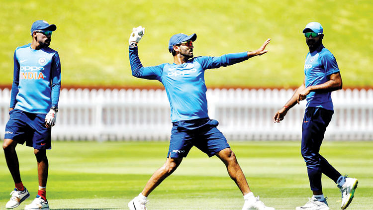 ന്യൂ​സി​ല​ൻ​ഡി​നെ​തി​രാ​യ പു​രു​ഷ-​വ​നി​ത  ടീ​മു​ക​ളു​ടെ ട്വ​ൻ​റി20 പ​ര​മ്പ​ര​ക്ക്​ ഇ​ന്ന്​ തു​ട​ക്കം