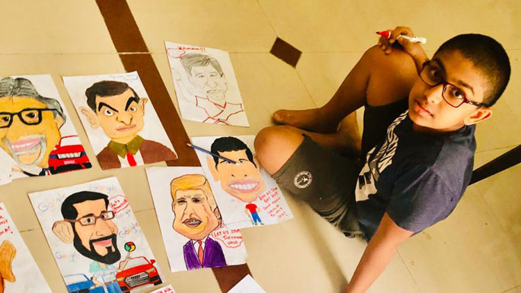 ചി​രി​യും ചി​ന്ത​യു​മു​ണ​ർ​ത്തു​ന്ന വ​ര​ക​ളു​മാ​യി പ്ര​ണ​വ്