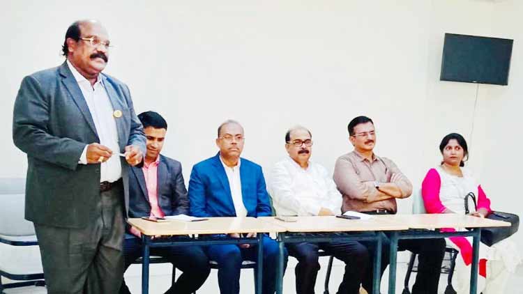 പ്ര​​​വാ​​​സി ക്ഷേ​​​മ​ പ​​ദ്ധ​​തി​​ക​​ൾ എ​​ല്ലാ​​വ​​രി​​ലേ​​ക്കും  എ​​ത്തി​​ക്കാ​​ൻ ക​​ർ​​മ​​പ​​ദ്ധ​​തി