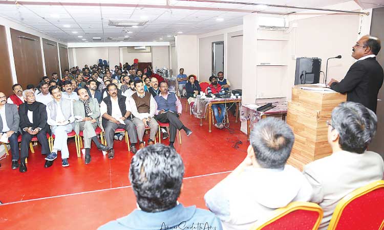 പ്രവാസി സൗഹൃദ പദ്ധതി വിശദീകരണ യോഗം