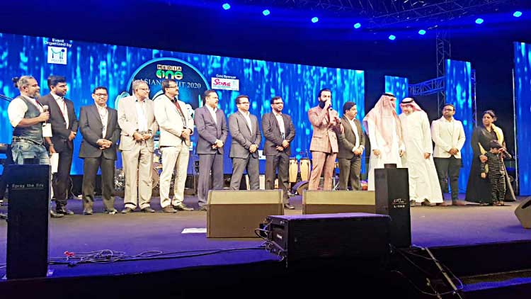 ജ​ന​സാ​ഗ​രം ഒ​ഴു​കി​യെ​ത്തി: ആ​വേ​ശ​ക്കൊ​ടു​മു​ടി​യേറി മീ​ഡി​യ​വ​ൺ പ്ര​വാ​സോ​ത്സ​വം