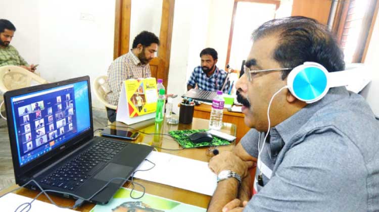 പ്ര​വാ​സി​ക​ൾ​ക്ക് പ​ലി​ശ​ര​ഹി​ത വാ​യ്​​പ​ക​ൾ ല​ഭ്യ​മാ​ക്കും –പി.​കെ. ബ​ഷീ​ർ എം.​എ​ൽ.​എ