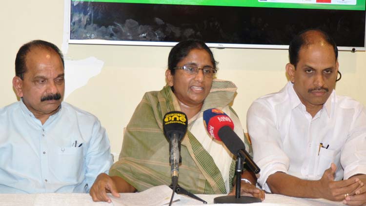 സ്ത്രീപീഡനം: സി.പി.എം അധഃപതനത്തിൻെറ  അങ്ങേഅറ്റത്ത്​ -ഷാ​നി​മോ​ള്‍ ഉ​സ്മാ​ന്‍