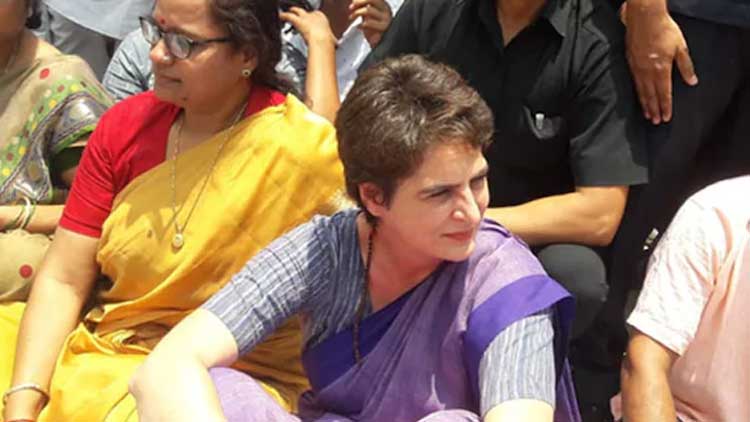 priyanka-gandhi-19-07-19