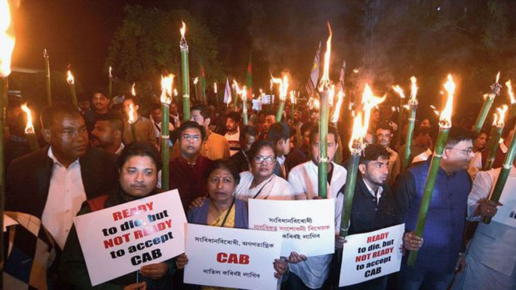 പൗ​ര​ത്വ നിയമ ഭേ​ദ​ഗ​തി  : ആ​ശ​ങ്ക​യും പ്ര​തി​ഷേ​ധ​വും പ​ങ്കു​വെ​ച്ച്  പ്ര​വാ​സി ലോ​കം