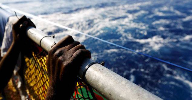 ലിബിയന്‍ അഭയാര്‍ഥി ബോട്ടുകള്‍ മുങ്ങി നൂറോളം മരണം