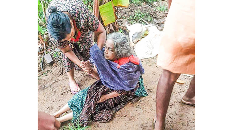 വയോധിക ആറ്റിലൂടെ കിലോമീറ്ററുകൾ ഒഴുകി; രക്ഷകനായി യുവാവ്​