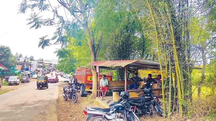 pulpalli-waiting-shed