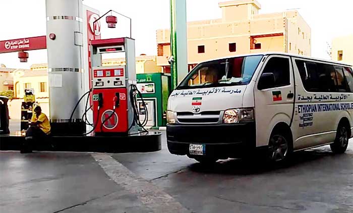 പെട്രോൾ പമ്പുകളിൽ  വിലവിവരം പ്രദർശിപ്പിക്കണം