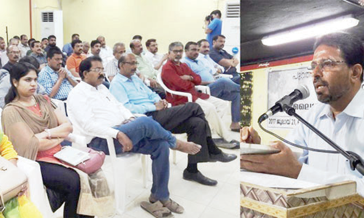 അ​ധി​നി​വേ​ശ വി​രു​ദ്ധ പോ​രാ​ട്ട​ങ്ങ​ൾ​ക്ക്​ ​െഎ​ക്യ​ദാ​ർ​ഢ്യ​മാ​യി ‘പു​റ​ത്താ​ക്ക​പ്പെ​ട്ട​വ​രു​ടെ പു​സ്​​ത​കം’ ച​ർ​ച്ച