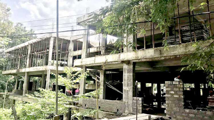 ശബരിമല: പന്തളത്ത് ഒരുക്കം ഒന്നുമായില്ല