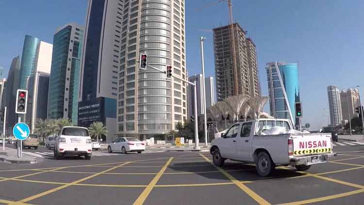 ഖത്തറിൽ വാഹനയാത്രക്ക് വിലക്കില്ല