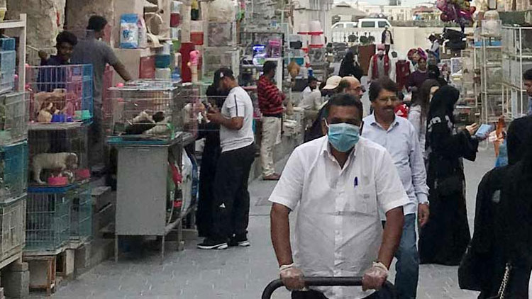 ഖത്തറിൽ ചിലയിടങ്ങളിൽ ഭക്ഷണവിൽപന കേന്ദ്രങ്ങളും പൂട്ടി