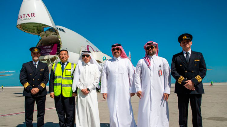 ഖ​ത്ത​റിെൻറ ക​രു​ത​ലു​മാ​യി  ചൈ​ന​യി​ലേ​ക്ക് അ​ഞ്ച് വി​മാ​ന​ങ്ങ​ൾ