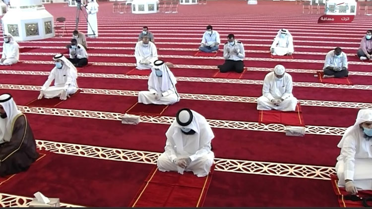 ഖത്തർ: 40 പേർ മാത്രം പ​ങ്കെടുത്ത് ഇമാം മുഹമ്മദ് ബിൻ അബ്ദുൽ വഹാബ് പള്ളിയിൽ ജുമുഅ​