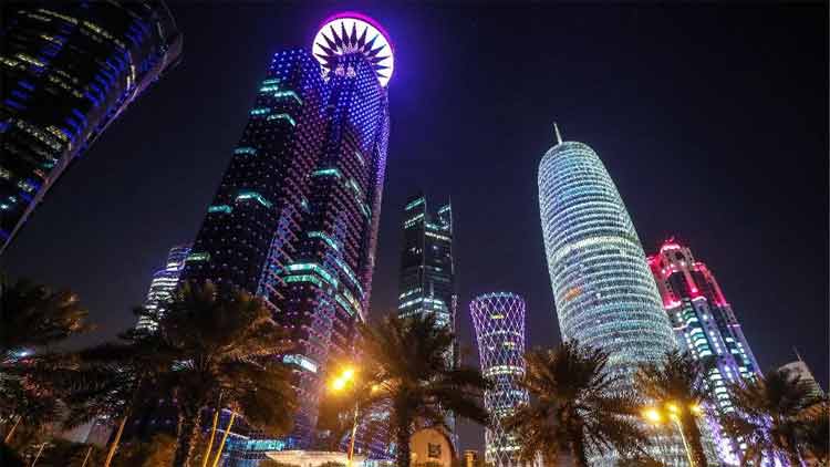 വിസിറ്റ്​ വിസക്കാർക്ക്​ ഖത്തറിൽ തങ്ങാം