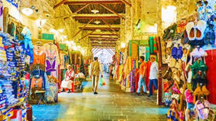 ഖത്തറിൽ സൂഖുകളിലെ ഷോപ്പുകൾക്ക്  നാല് മാസം വാടകയിളവ്