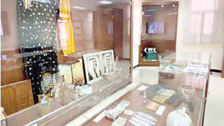 കു​വൈ​ത്ത്​ സ​ർ​വ​ക​ലാ​ശാ​ല​യി​ൽ ആ​ർ​െ​കെ​വ്​ മ്യൂ​സി​യം തു​റ​ന്നു