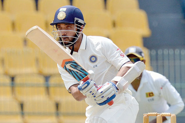 ത്രിദിനം, ആദ്യം ഇന്ത്യന്‍ ദിനം