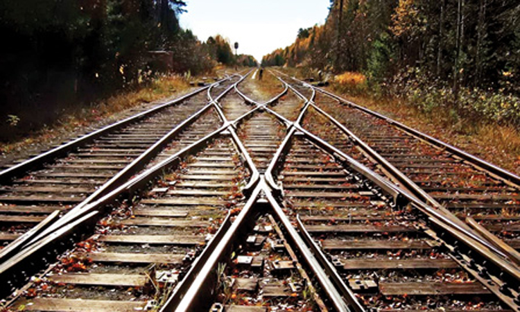 തി​രു​വ​ന​ന്ത​പു​രം റെ​യി​ൽ​വേ ഡി​വി​ഷ​ൻ വി​ഭ​ജ​ന​ത്തി​ന്​  ത​മി​ഴ്​​നാ​ട്​ ലോ​ബി​യു​ടെ ക​ടു​ത്ത സ​മ്മ​ർ​ദം