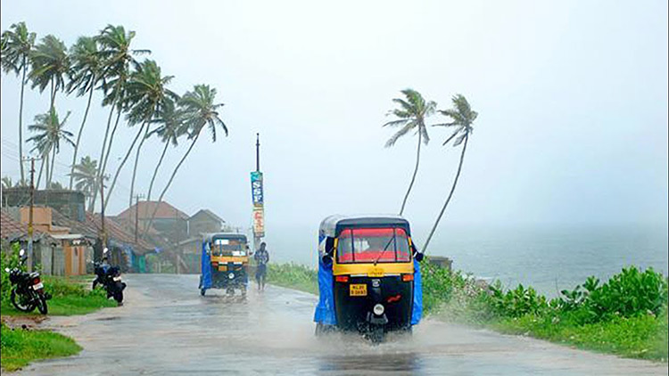 rain-keralal11
