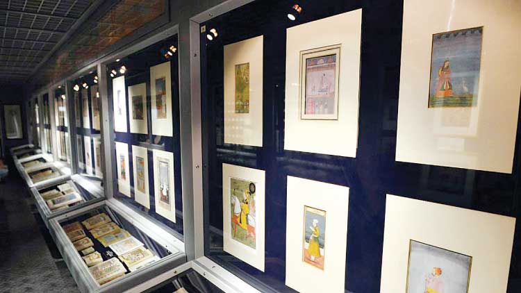 മു​സ്​​ലിം നാ​ഗ​രി​ക​ത​യി​ലേ​ക്ക് മി​ഴി​തു​റ​ന്ന് താ​രി​ഖ് റ​ജ​ബ് മ്യൂ​സി​യം