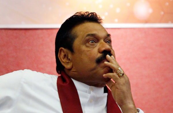 ലങ്കയില്‍ രാജപക്സക്ക് രാഷ്ട്രീയ അന്ത്യം?